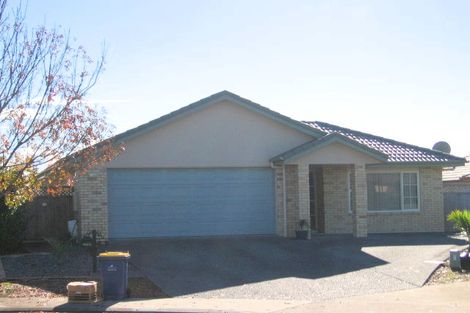 Photo of property in 11 Lantern Court, Henderson, Auckland, 0612