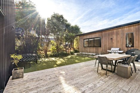 Photo of property in 7 Kanuka Close, Waikanae, 5036