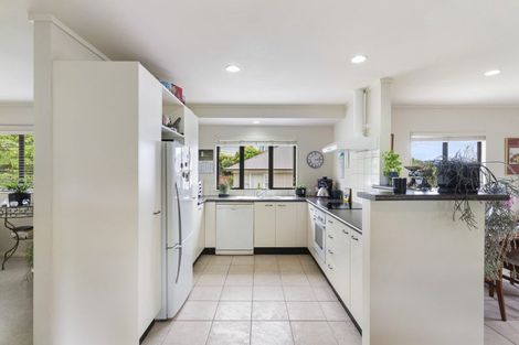 Photo of property in 6/11 Paparoa Road, Cockle Bay, Auckland, 2014