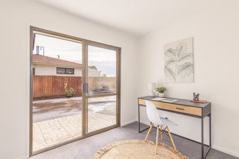 Photo of property in 130 Bower Avenue, New Brighton, Christchurch, 8083