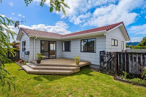 Photo of property in 4 Sharda Grove, Paraparaumu Beach, Paraparaumu, 5032