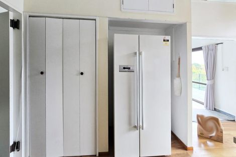 Photo of property in 27 Burns Road, Hospital Hill, Napier, 4110