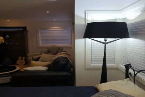 Photo of property in 2/92 Churchill Road, Murrays Bay, Auckland, 0630