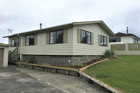 Photo of property in 553 Swanson Road, Ranui, Auckland, 0612