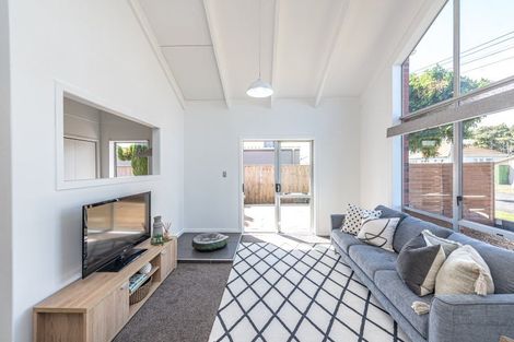 Photo of property in 1b Gunn Street, Gonville, Whanganui, 4501