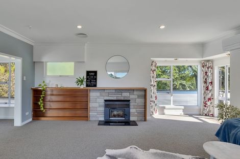 Photo of property in 16 Miro Street, Inglewood, 4330