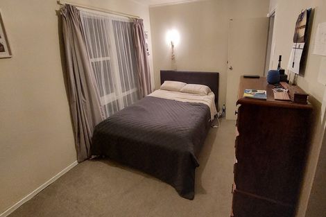Photo of property in 28 The Quarterdeck, Whitby, Porirua, 5024