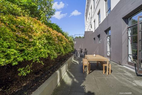 Photo of property in Augusta Apartments, 5/254 Willis Street, Te Aro, Wellington, 6011