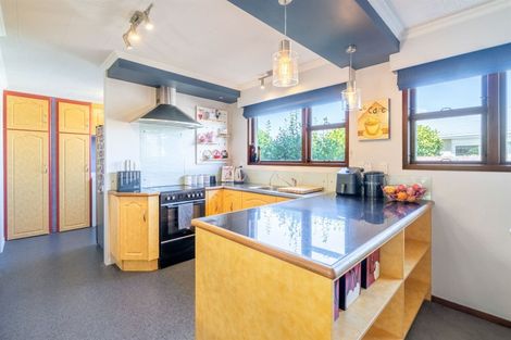 Photo of property in 37 Melbourne Street, Windsor, Invercargill, 9810