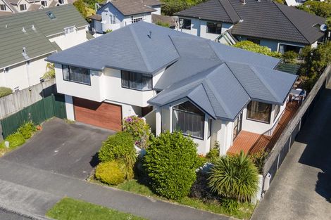 Photo of property in 121 Westchester Drive, Churton Park, Wellington, 6037
