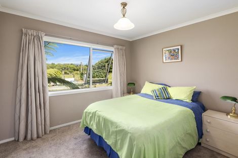 Photo of property in 468 Tararua Road, Levin, 5571