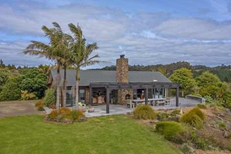 Photo of property in 899f Purangi Road, Cooks Beach, Whitianga, 3591