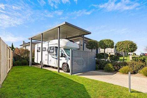 Photo of property in 9 Puhirake Crescent, Pyes Pa, Tauranga, 3112