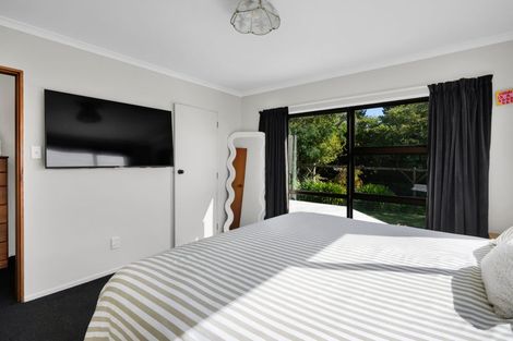 Photo of property in 805 Richmond Road, Lepperton, New Plymouth, 4373