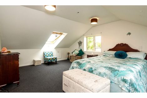 Photo of property in 16 Holiday Drive, Mairehau, Christchurch, 8052