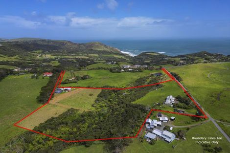 Photo of property in 512 Oaia Road, Muriwai, 0881