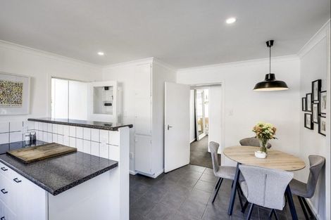 Photo of property in 49 Williams Street, Marewa, Napier, 4110