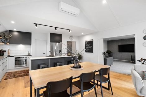 Photo of property in 48 Stratford Drive, Mount Pisa, Cromwell, 9383