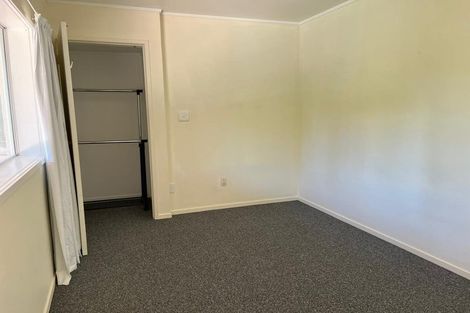 Photo of property in 27 Walpole Avenue, Hillpark, Auckland, 2102