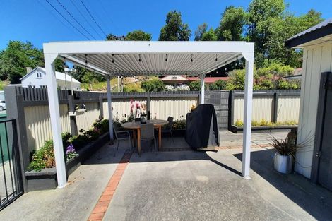 Photo of property in 21 Ross Place, Lawrence, 9532