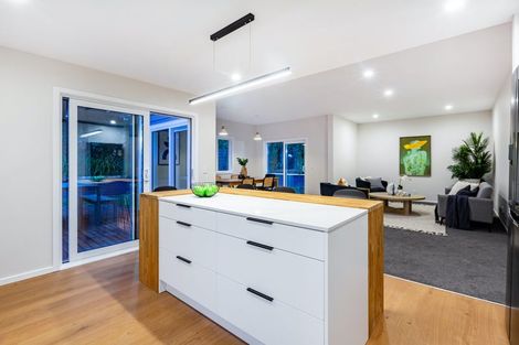 Photo of property in 52 Khandallah Road, Ngaio, Wellington, 6035