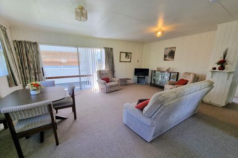 Photo of property in 17c Cambridge Street, Pahiatua, 4910