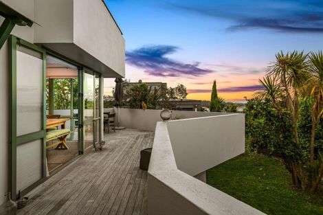 Photo of property in 87 Glengarry Road, Glen Eden, Auckland, 0602