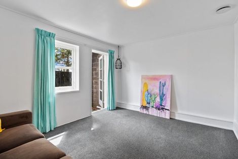 Photo of property in 1/3 Opua Street, Belmont, Auckland, 0622