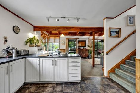 Photo of property in 20 Heaphy Street, Westown, New Plymouth, 4310