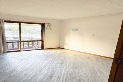 Photo of property in 2/13 Phoenix Place, Papatoetoe, Auckland, 2025