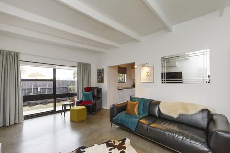 Photo of property in 893b Main Street, Roslyn, Palmerston North, 4414