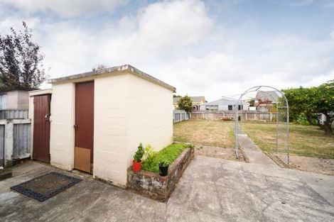 Photo of property in 74 Rangiora Avenue, Roslyn, Palmerston North, 4414