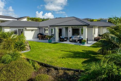 Photo of property in 31 Beachwood Drive, Hatfields Beach, Orewa, 0931