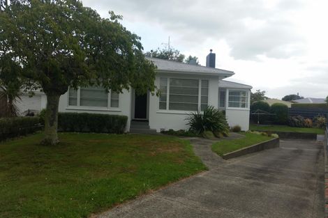 Photo of property in 11 Strathmore Place, Awapuni, Palmerston North, 4412