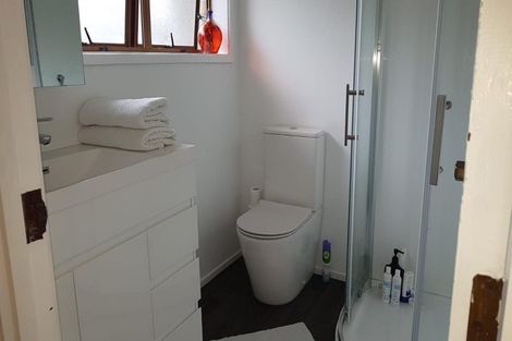 Photo of property in 2/34 Teal Crescent, Beach Haven, Auckland, 0626