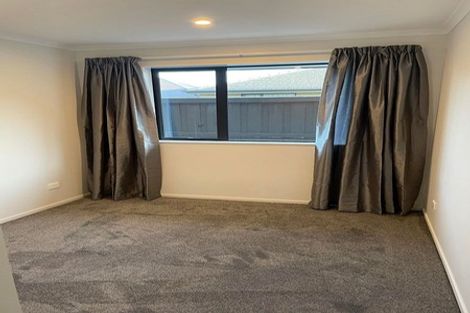 Photo of property in 8 Pip Lane, Belfast, Christchurch, 8051