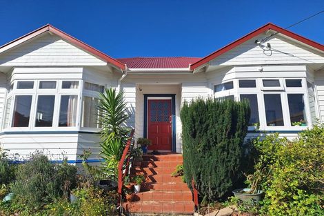 Photo of property in 8 Chamberlain Road, Karori, Wellington, 6012