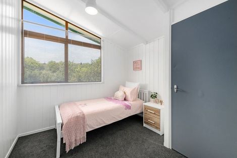 Photo of property in 60 Norana Road, Timberlea, Upper Hutt, 5018