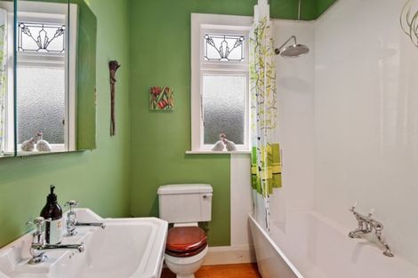 Photo of property in 25 Perry Street, Papanui, Christchurch, 8053