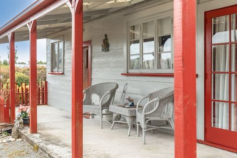 Photo of property in 72 Mcgill Street, Waimangaroa, Westport, 7891