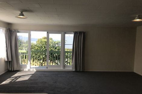Photo of property in 50b Dowse Drive, Maungaraki, Lower Hutt, 5010