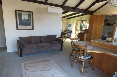 Photo of property in 25 Chambers Street, Kakanui, Oamaru, 9495