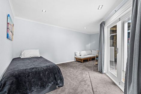 Photo of property in 32 Milton Road, Bluff Hill, Napier, 4110