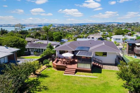 Photo of property in 21a Alexander Street, Cockle Bay, Auckland, 2014