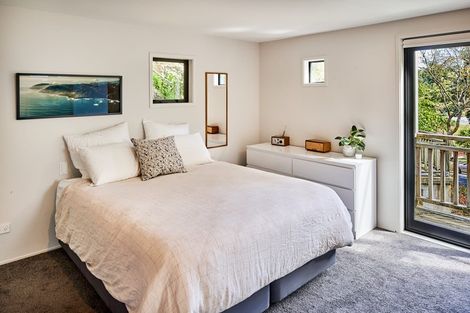 Photo of property in 1a Waitohu Road, York Bay, Lower Hutt, 5013