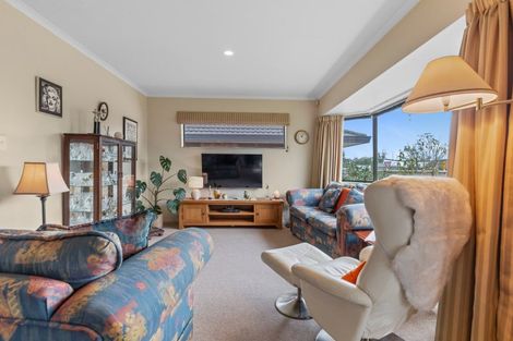 Photo of property in 53 Duke Street, Levin, 5510