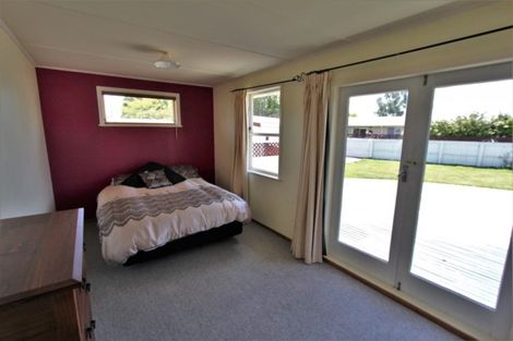 Photo of property in 16 Kenmore Place, Tokoroa, 3420