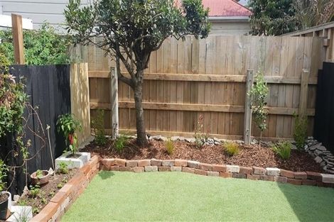 Photo of property in 168 Tasman Street, Mount Cook, Wellington, 6021