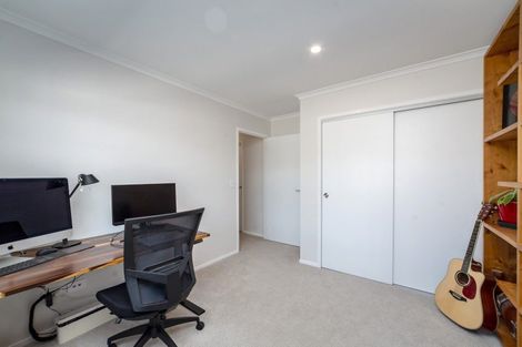 Photo of property in 7 Kakariki Crescent, Carterton, 5713