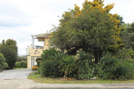 Photo of property in 511 Achilles Avenue, Whangamata, 3620